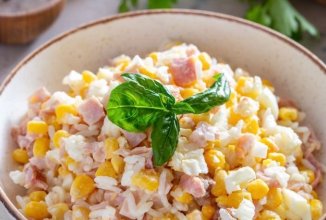 Салат с копченой курицей и рисом 🥗