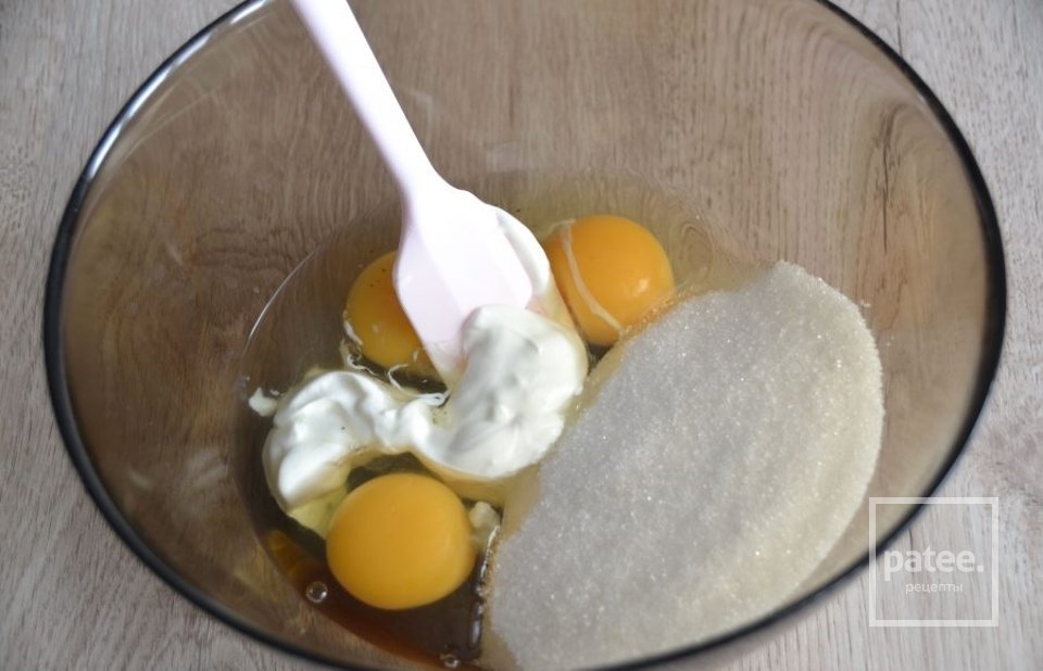 Двухцветный кекс с вишней - Шаг 2