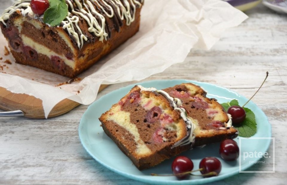 Двухцветный кекс с вишней - Шаг 13