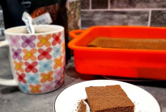 Magic chocolate cake