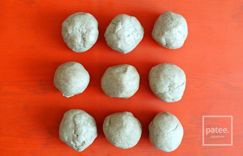 Перепечи с капустой и фаршем - Шаг 12