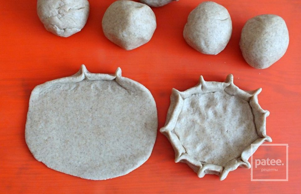 Перепечи с капустой и фаршем - Шаг 13