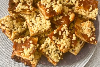 Тёртое печенье с вареньем