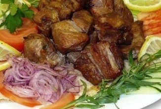 Вкуснейший шашлык в духовке.