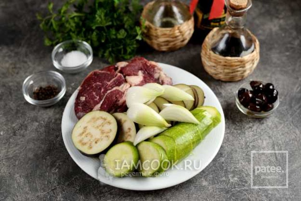 Теплый салат с говядиной и баклажанами 🥗 - Шаг 3