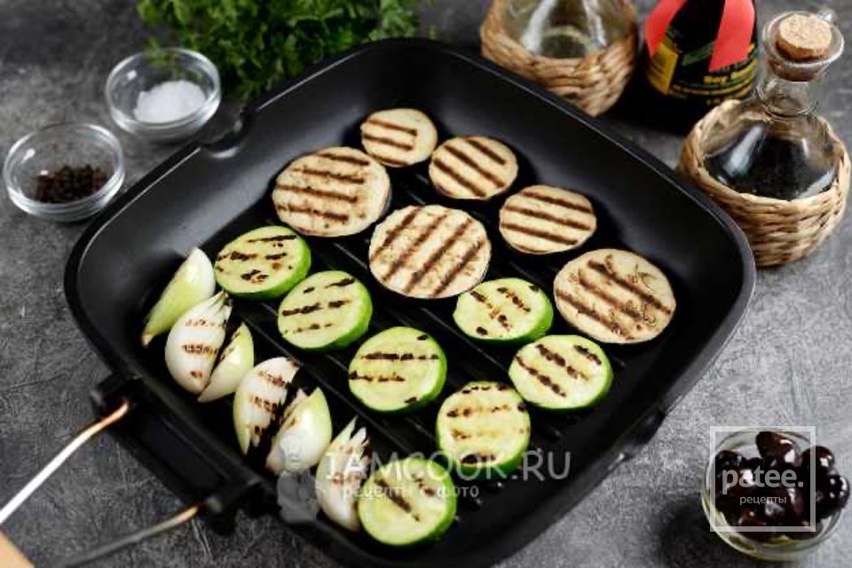 Теплый салат с говядиной и баклажанами 🥗 - Шаг 4