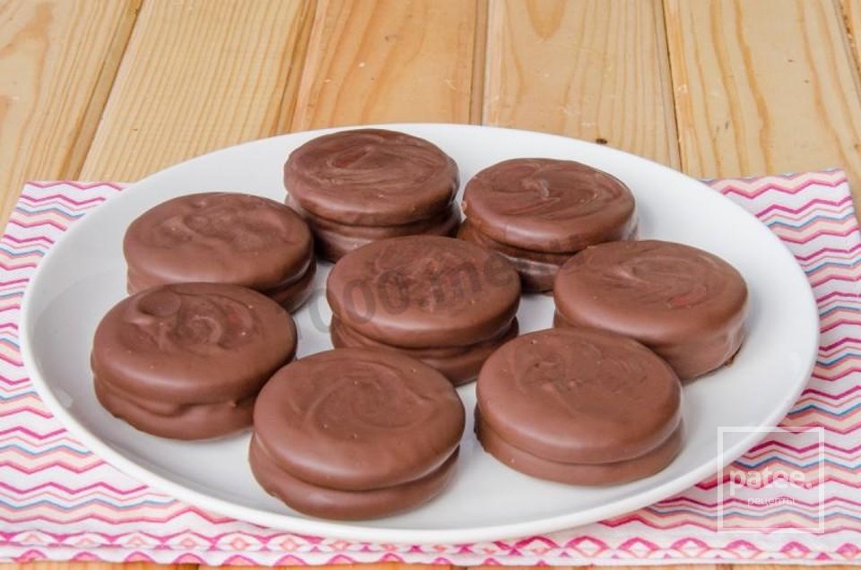 чоко пай домашний рецепт. домашний пае. печенье чокопай. вупи пай пирожное. американский десерт вупи.