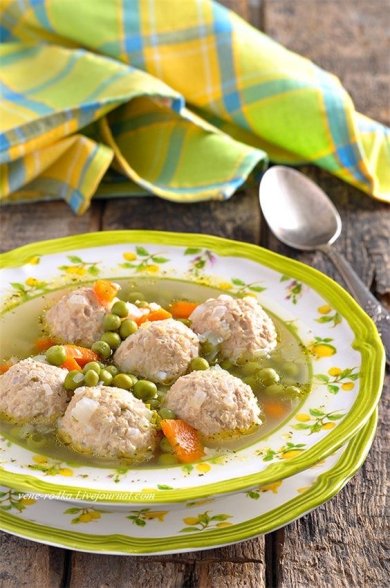 Суп с фрикадельками из индейки и c зеленым горошком 🍲 - Шаг 3