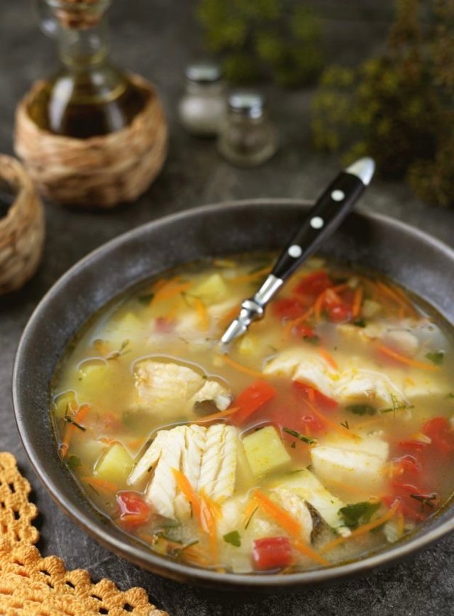 Рыбный суп с манкой 🍲