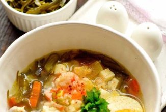 Суп с рисом и морской капустой 🍲