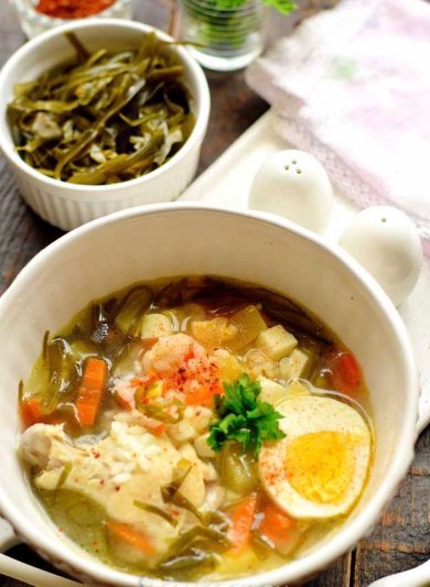 Суп с рисом и морской капустой 🍲