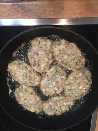 Рубленые котлеты с грибами и филе - Шаг 8