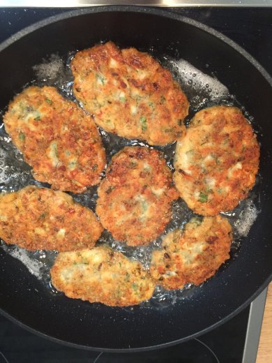 Рубленые котлеты с грибами и филе - Шаг 9