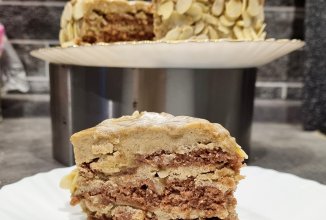 Торт Агнес Бернауэр