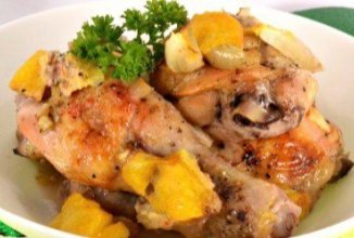 Курочка с хурмой.