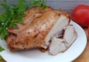 Нежная куриная грудка в духовке.