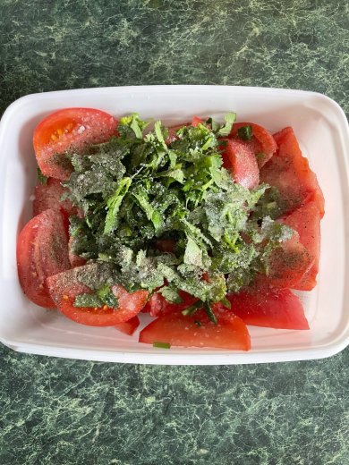 Закуска из помидоров 🍅 - Шаг 3