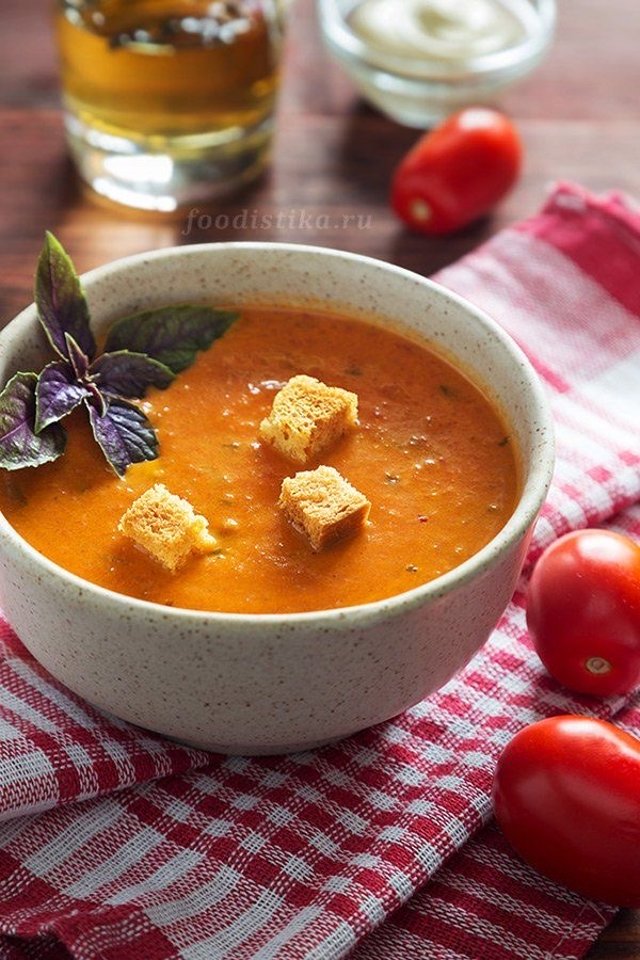 Томатной суп-пюре с базиликом 🍲