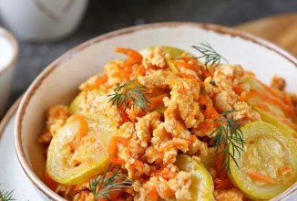 Тушеные кабачки с фаршем в духовке 👍🏼