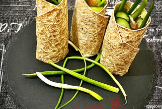 Лаваш с лососем