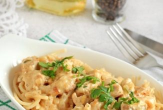 Тушеное куриное филе с сыром фета 🍗