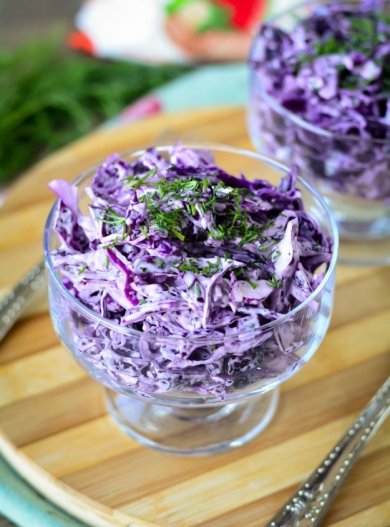 Салат из красной капусты с чесноком 🥗 - Шаг 6