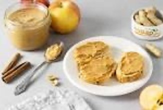 Хлебцы с арахисовой пастой и яблоком