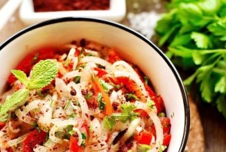 Маринованный салат с луком и помидорами к шашлыку 🥗