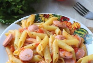 Макароны с сосисками и помидорами👍🏼