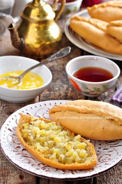 Пироги с картошкой 🥧 - Шаг 1