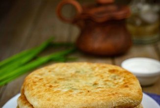 Слоеные лепешки с сыром 🫓