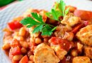 Куриное филе с фасолью в томатном соусе 🍗