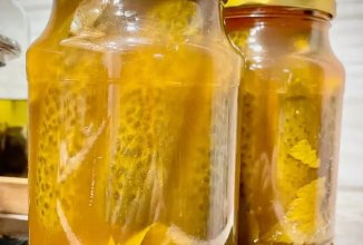 Маринованные огурцы с кетчупом Чили