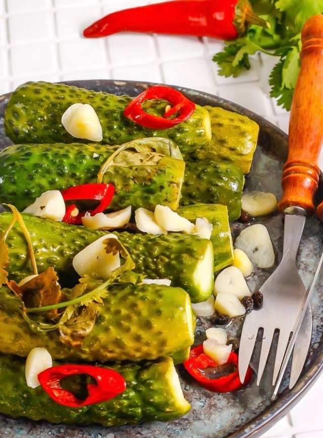 Быстрые маринованные огурцы по-армянски 🥒