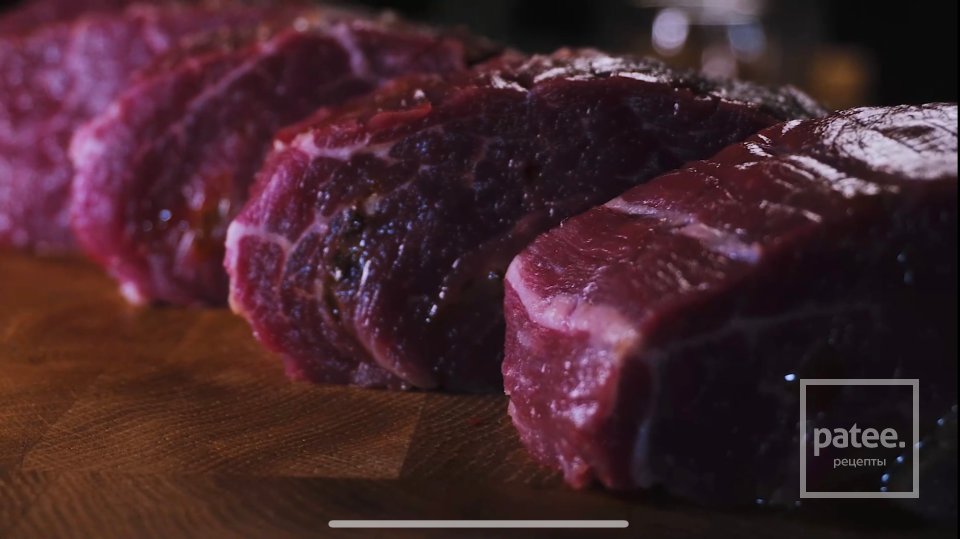 Мидальйон с вишневым соусом чили - Шаг 2