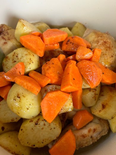 Курица с картофелем в соку - Шаг 4