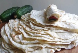 Лаваш, вкуснее магазинного.
