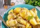 Отварной картофель с консервированным тунцом 🥔