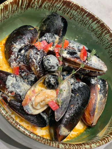 Мидии в сливочном соусе - Шаг 1