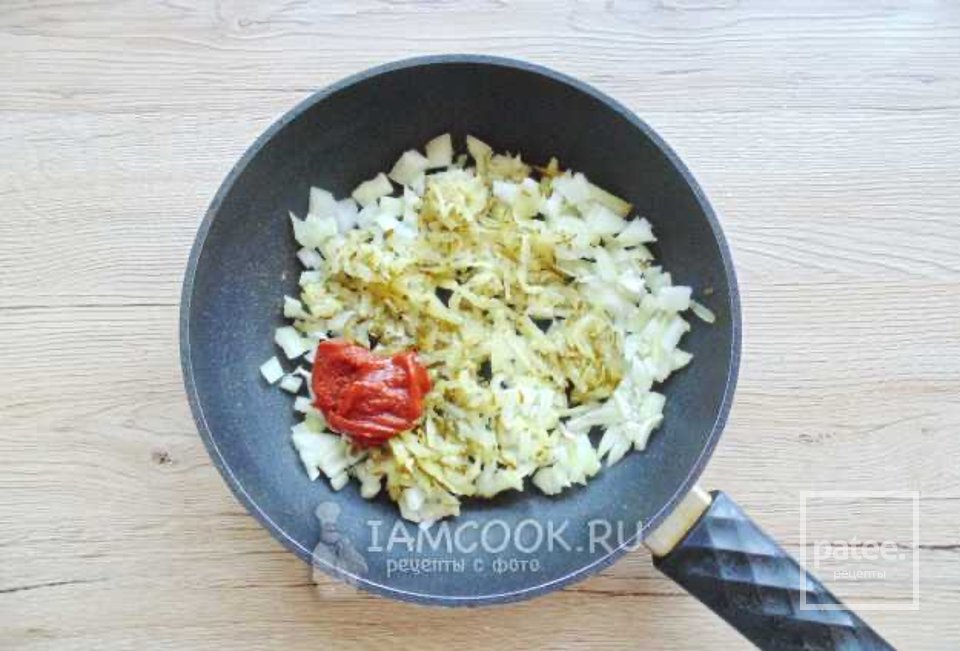 Солянка сборная мясная с капустой и картошкой 🍲 - Шаг 3