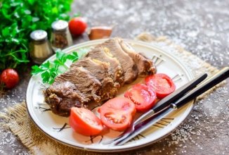 Классический рецепт мягкой и сочной говядины в духовке 🥩