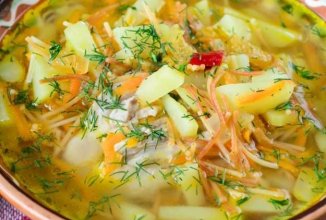 Куриный суп с жареной вермишелью 🍲