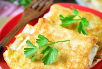 Конвертики из лаваша с помидорами и сыром 🫓