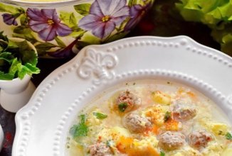 Суп с пшеном и фрикадельками🍲