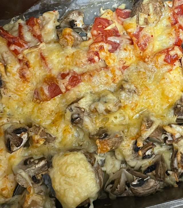 запеченная курица с грибами и овощами
