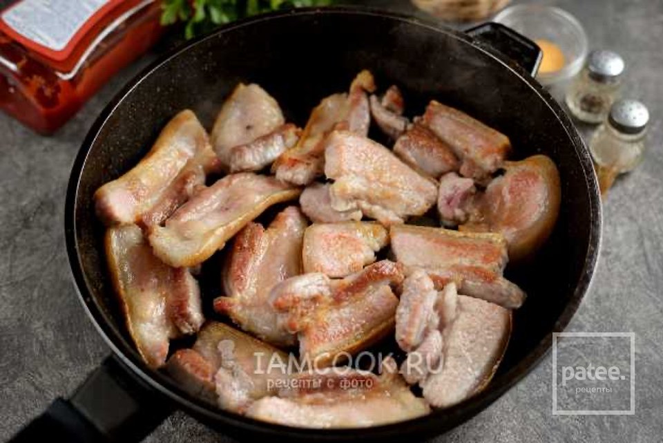 Тушеная свиная грудинка 🥩 - Шаг 2