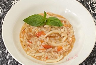 Ризотто с кальмаром