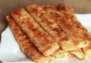 "Сырные палочки" из лаваша