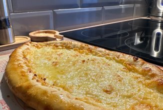 Хачапури по-аджарски