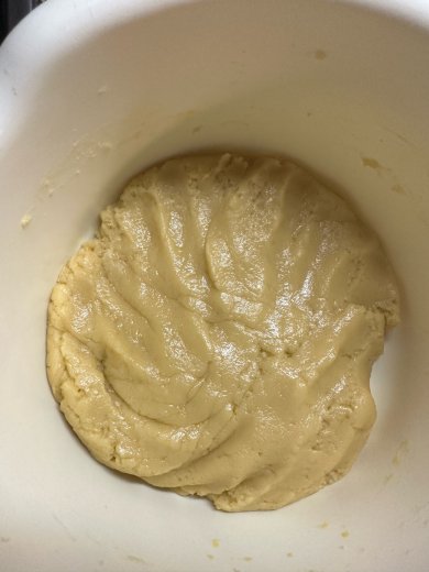 Орешки с вареной сгущёнкой - Шаг 4